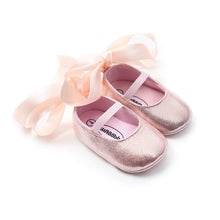 Load image into Gallery viewer, 0-18M Pink Lace Shoes