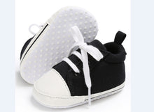 Load image into Gallery viewer, Soft Baby Shoes